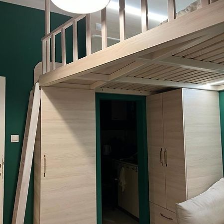 Loft Studio In The City Center Apartment Sofia Luaran gambar